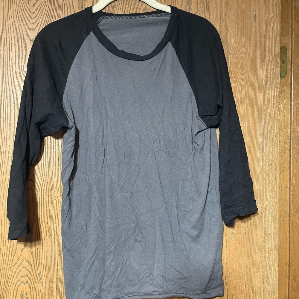 Black and Gray Men's Raglan Shirt - Picture 1 of 2